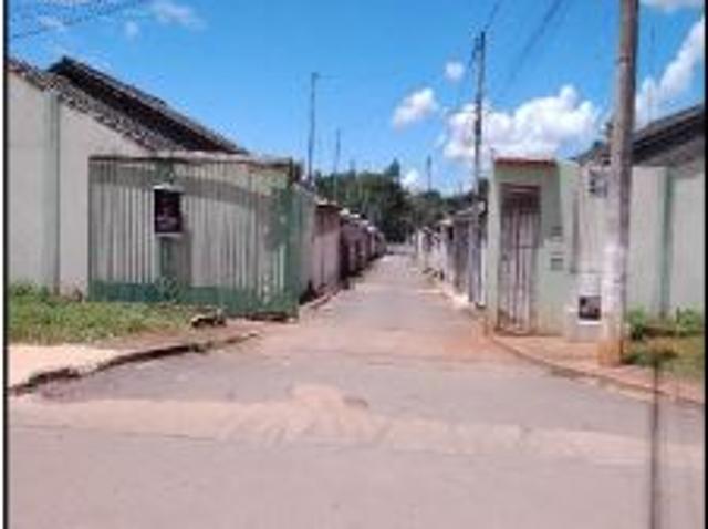 Casa venda em Região Geográfica Imediata de Luziânia, Região Integrada de Desenvolvimento do Distrito Federal e Entorno