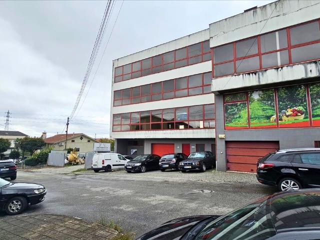 Prédio venda em Felgueiras, Porto