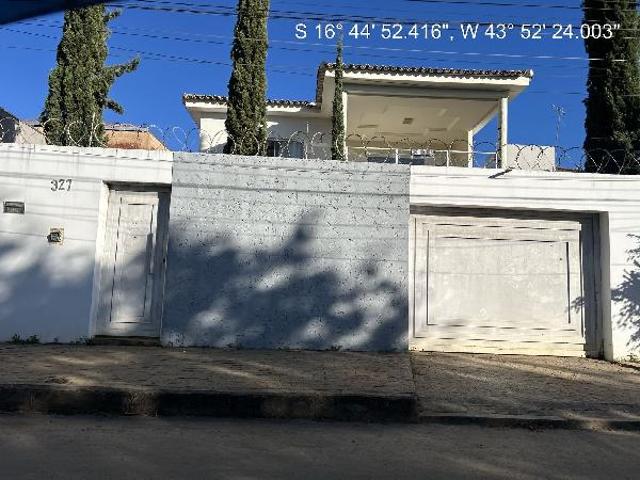 Casa venda em Região Geográfica Imediata de Montes Claros, Montes Claros