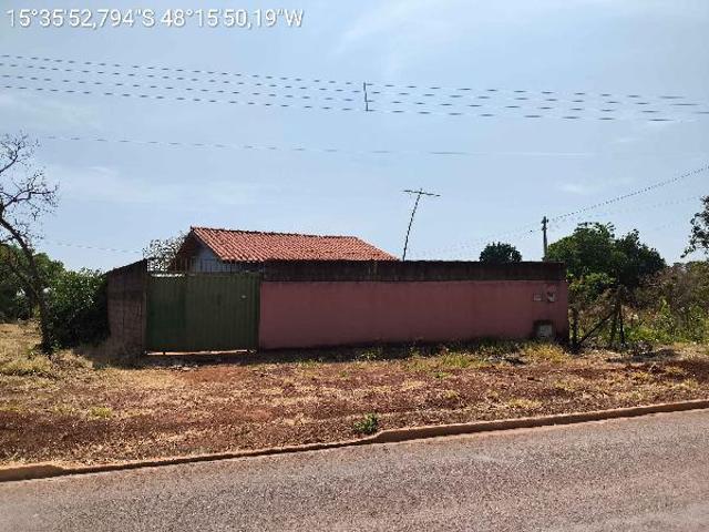 Casa venda em Região Geográfica Imediata de Águas Lindas de Goiás, Região Integrada de Desenvolvimento do Distrito Federal e Entorno