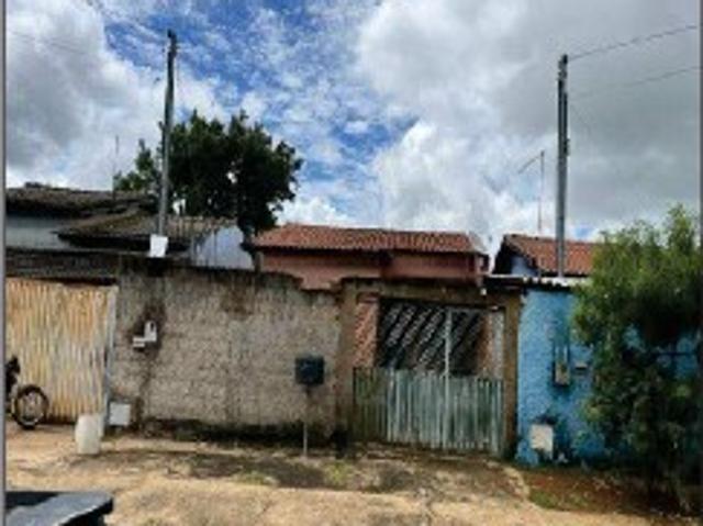 Casa venda em Região Geográfica Imediata de Águas Lindas de Goiás, Região Integrada de Desenvolvimento do Distrito Federal e Entorno