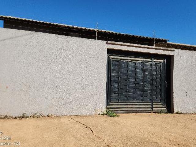 Casa venda em Região Geográfica Imediata de Águas Lindas de Goiás, Região Integrada de Desenvolvimento do Distrito Federal e Entorno