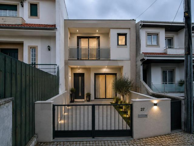 Terreno venda em São João Da Madeira, Aveiro