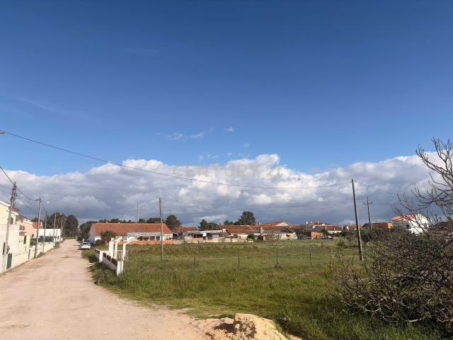 Terreno venda em Santo António Da Charneca, Setúbal