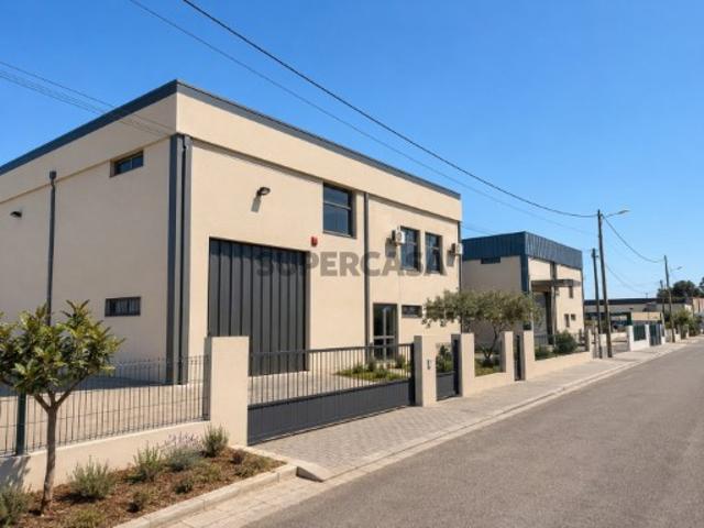 Armazém venda em Setúbal