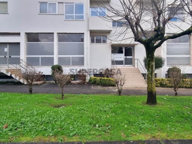 Armazém venda em Porto