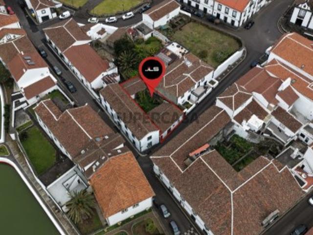 Casa venda em Santa Cruz da Graciosa