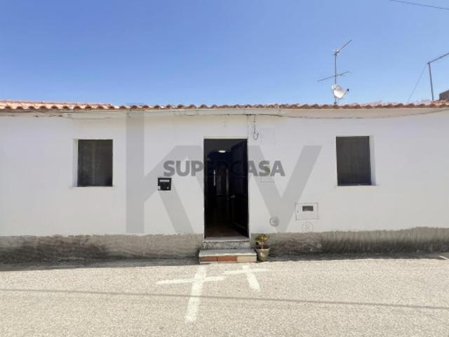 Casa venda em Aldeia dos Fernandes, Almodôvar