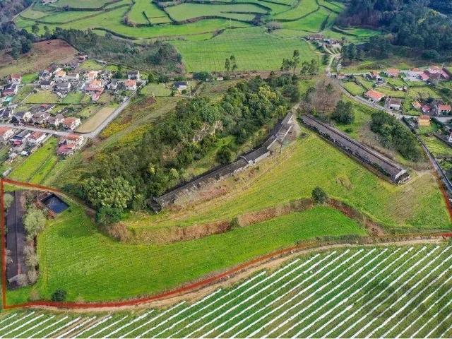 Loja venda em Vilar do Torno e Alentém, Lousada