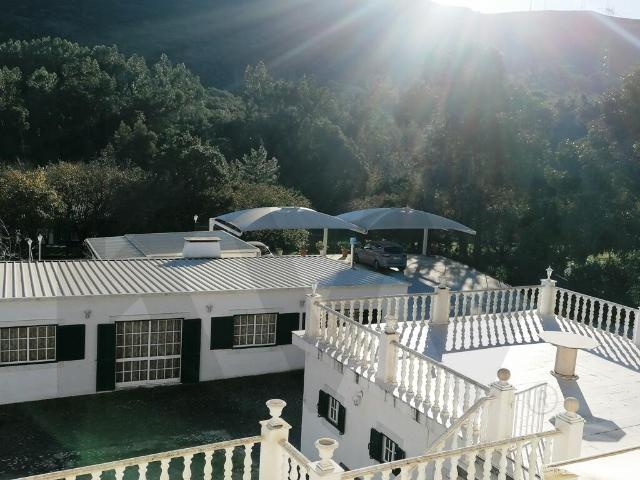 Quinta venda em Bairro Solcasa, Santiago Dos Velhos
