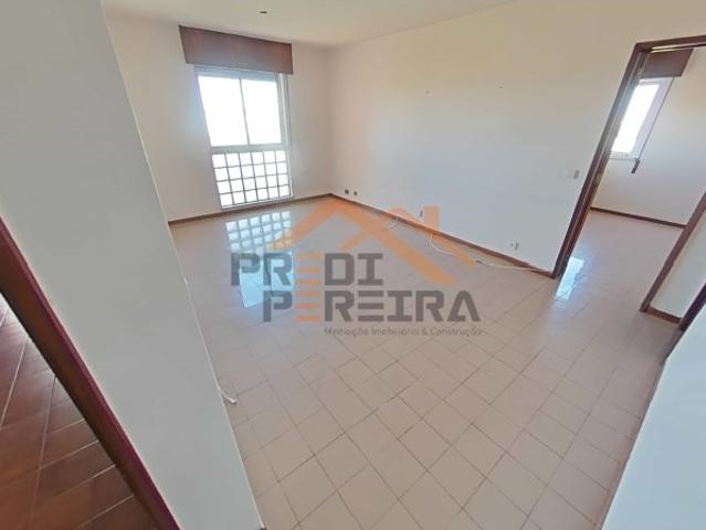Apartamento venda em Casal da Paradela, Santiago Dos Velhos