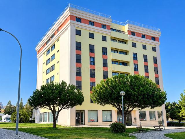 Apartamento venda em Casal do Chapim, Odivelas