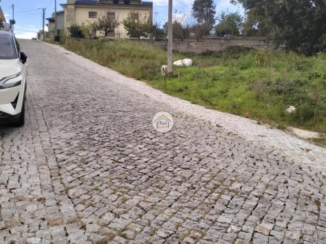 Terreno venda em Lousada, Porto