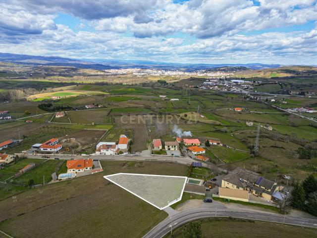 Terreno venda em Nogueira, Bragança