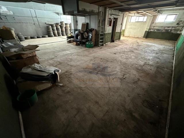 Armazém venda em Falagueira, Amadora
