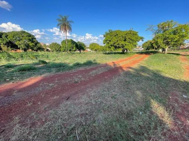 Terreno venda em Colônia Agrícola Samambaia, Vicente Pires
