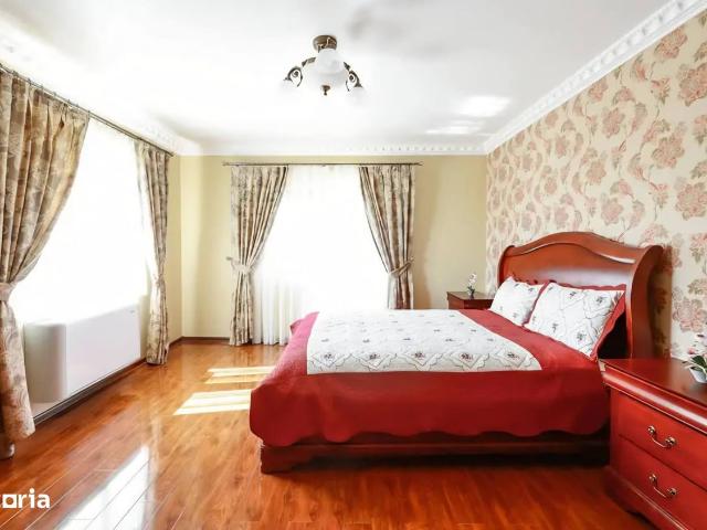 Casă vânzări