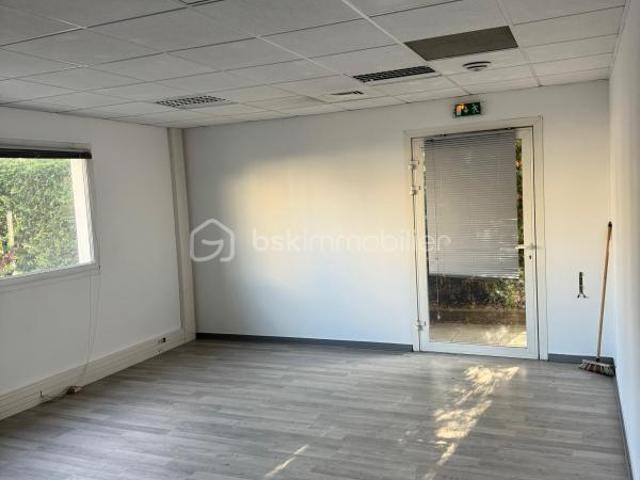 Bureau vente à Marseille, Gémenos