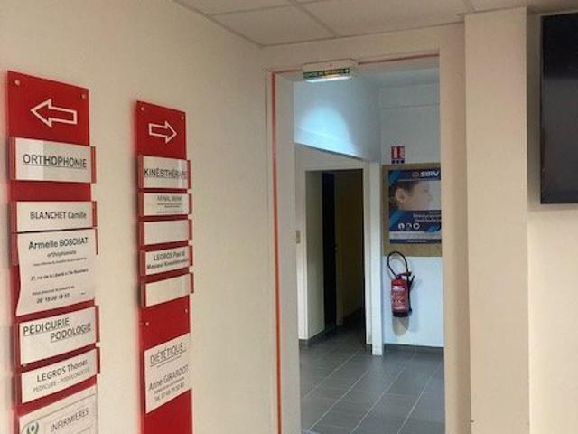 Local Commercial vente à Le Bourg, Panzoult