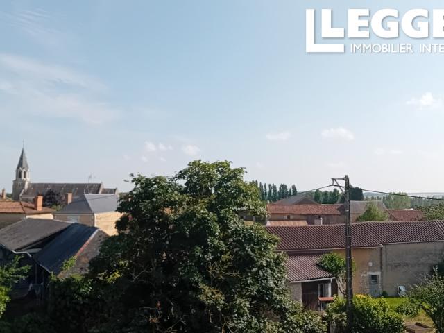 Maison vente à Bressuire, Oiron