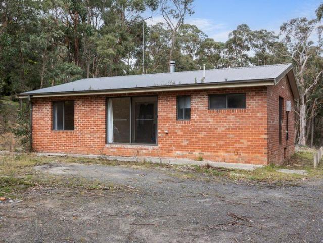 House for sale in Dales Creek, Victoria