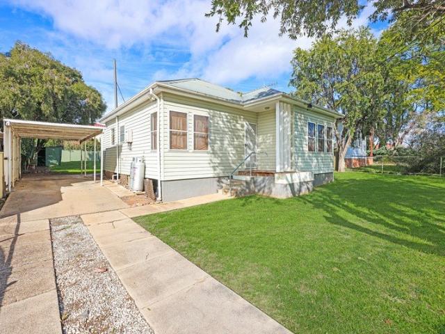 House for sale in Piallamore, New South Wales