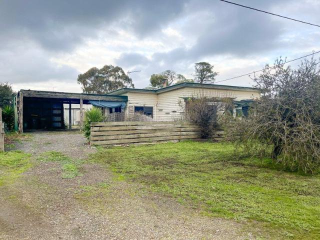 House for sale in Glendaruel, Victoria