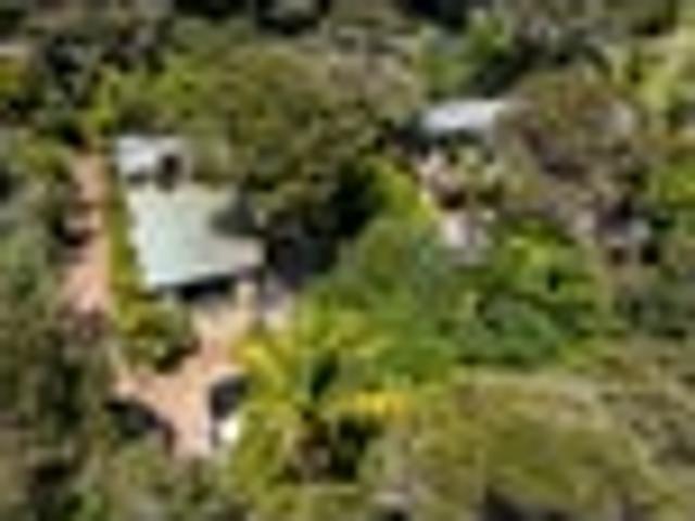 House for sale in Surfdale, Waiheke