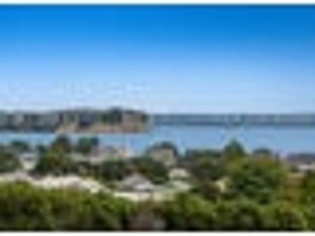 Land for sale in Whangaparaoa