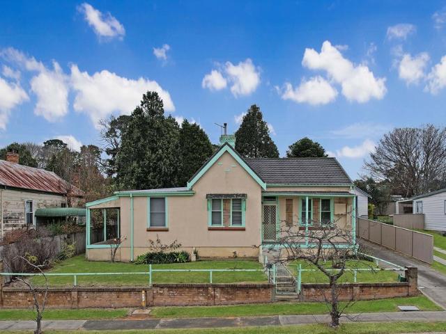 House for sale in Manchester Square, New South Wales