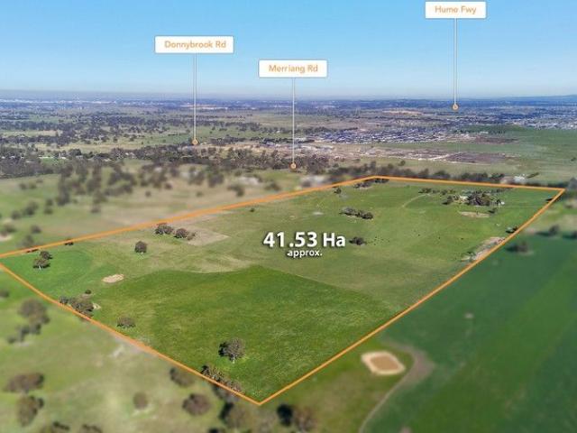 Cottage for sale in Camerons Creek, Victoria