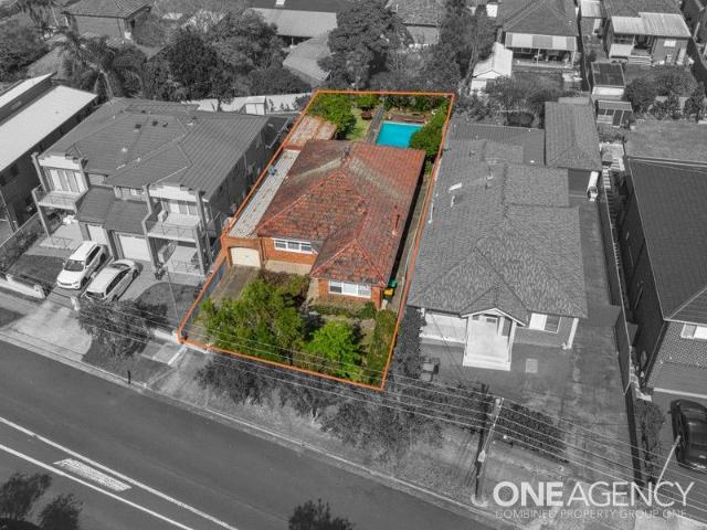 House for sale in Beverly Hills, New South Wales