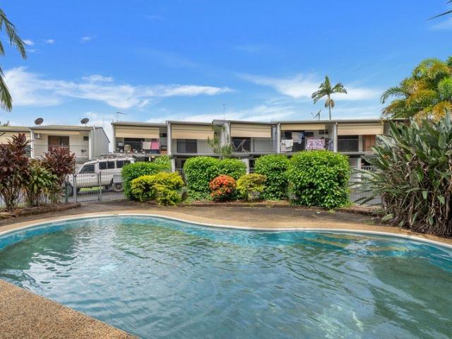 Townhouse for sale in Cairns, Queensland