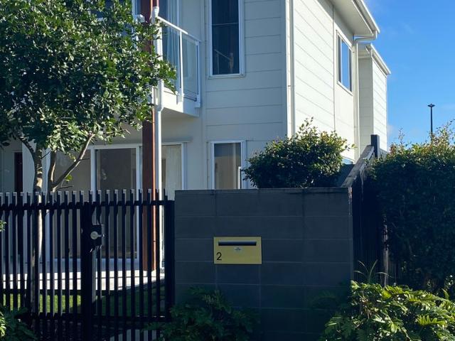 Townhouse for rent in Kings Creek, Queensland