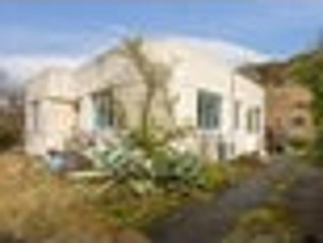 House for sale in Otakou