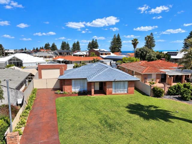 House for sale in Safety Bay, City of Rockingham