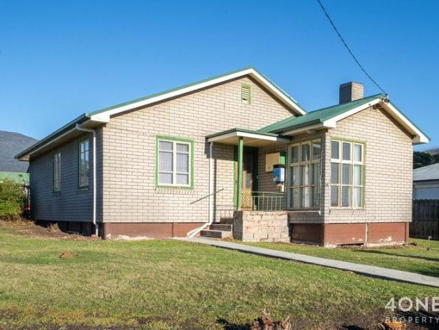 House for sale in Glenorchy