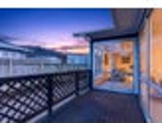 House for sale in Days Bay, Wellington