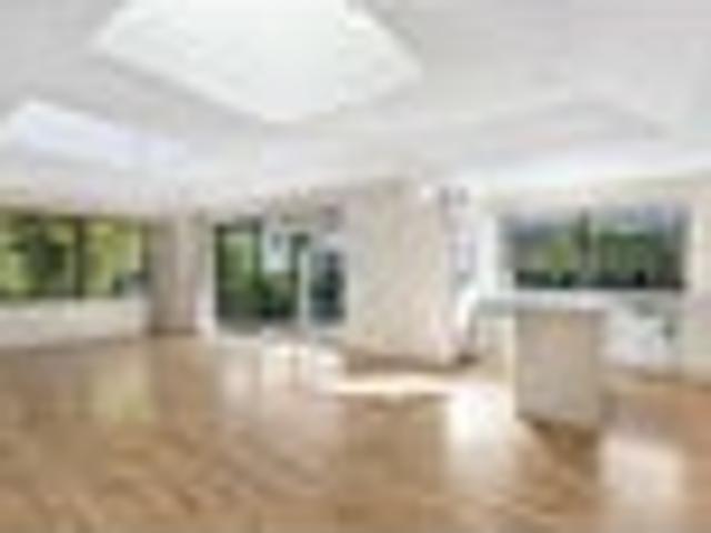 House for sale in Renwick