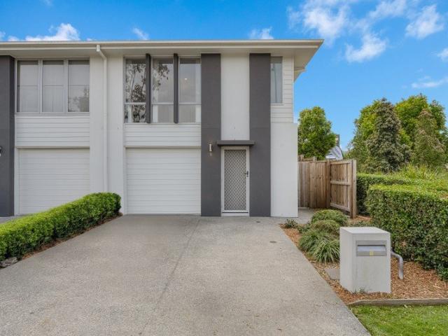 Townhouse for sale in Toombul, Queensland