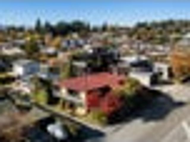 House for sale in Otakou