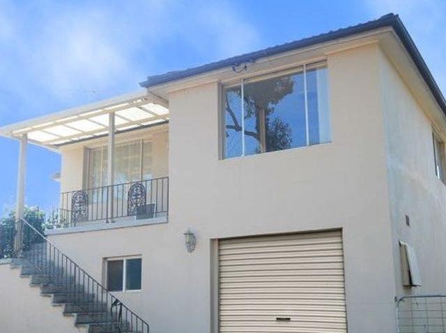 Cottage for rent in Sydney, New South Wales