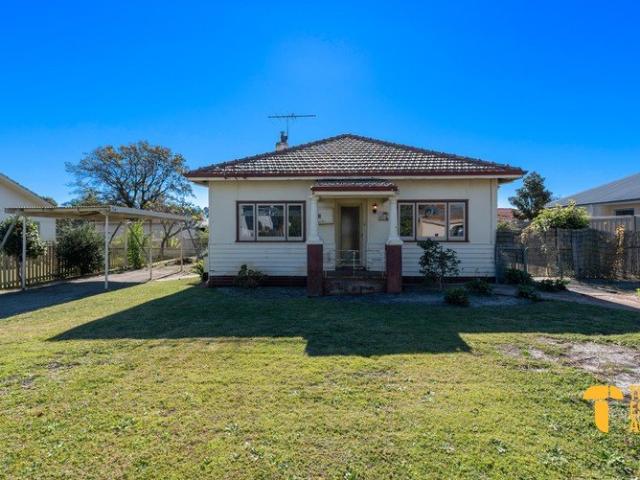 House for sale in Alfred Cove, Western Australia