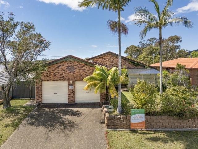 House for sale in Scotts Head