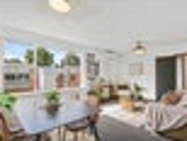 Apartment for sale in Hillsborough, Taranaki