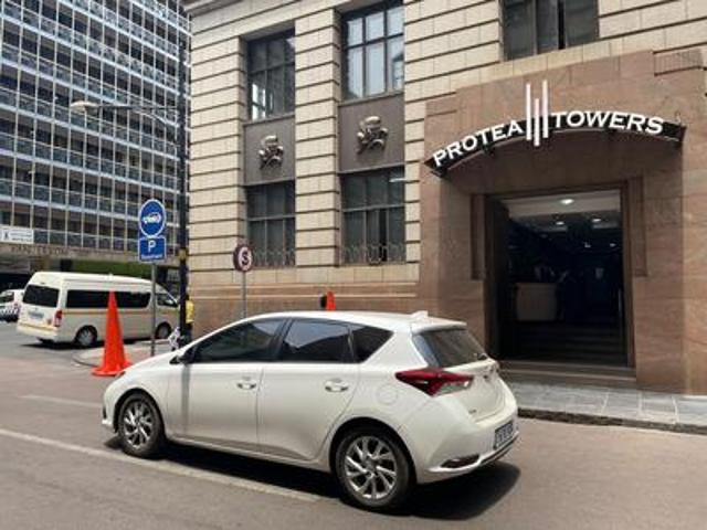 Commercial for rent in Waterkloof, Gauteng