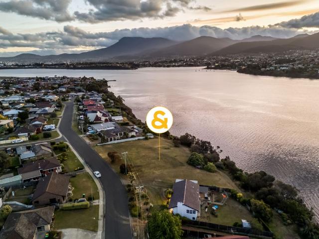 Land for sale in Old Beach