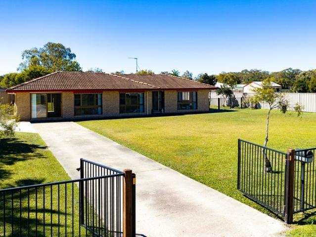 House for sale in Cooloola Cove, Queensland