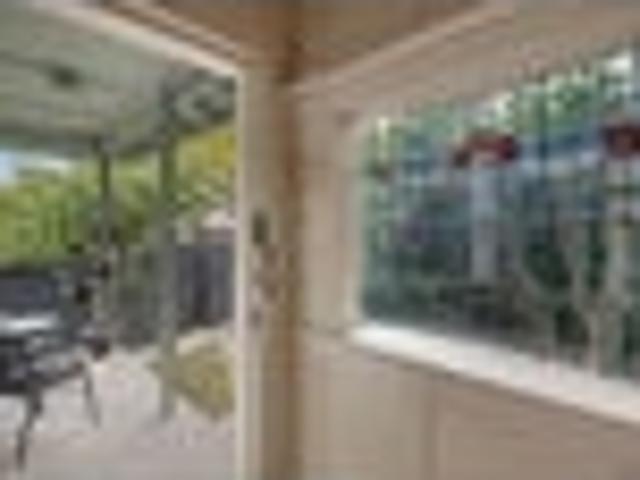 House for sale in Narrow Neck