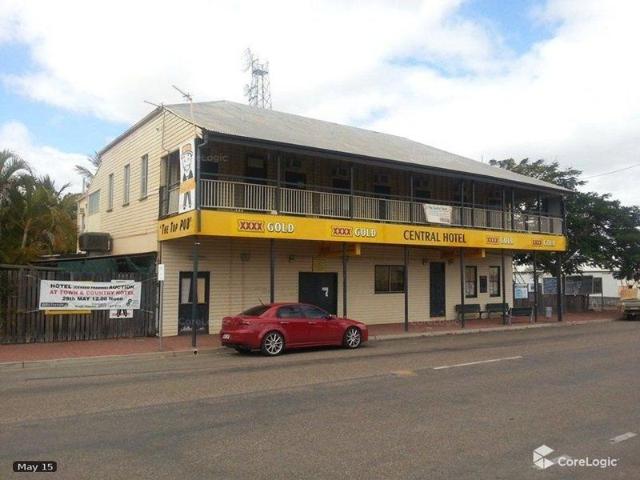 Townhouse for sale in Collinsville, Queensland